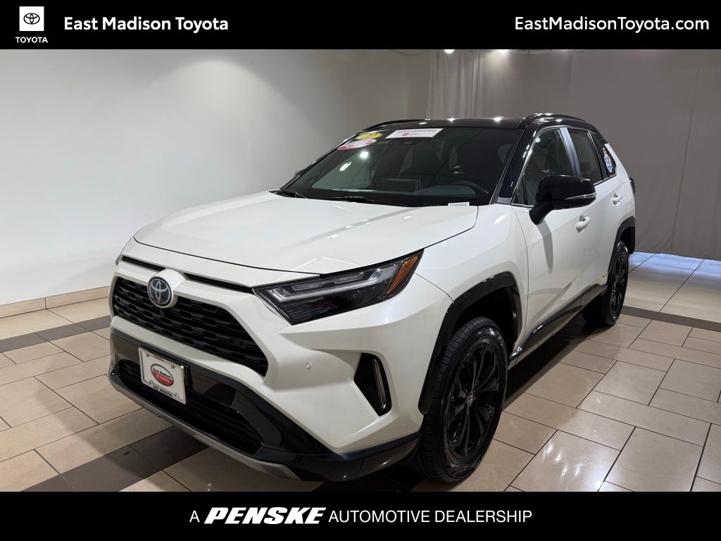 2022 Toyota RAV4 XSE -
                Madison, WI