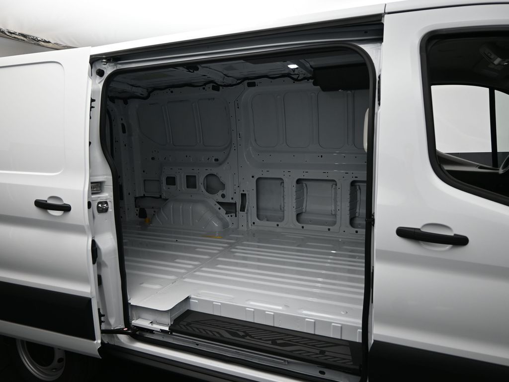2026 Ford Transit-250 Cargo Van 