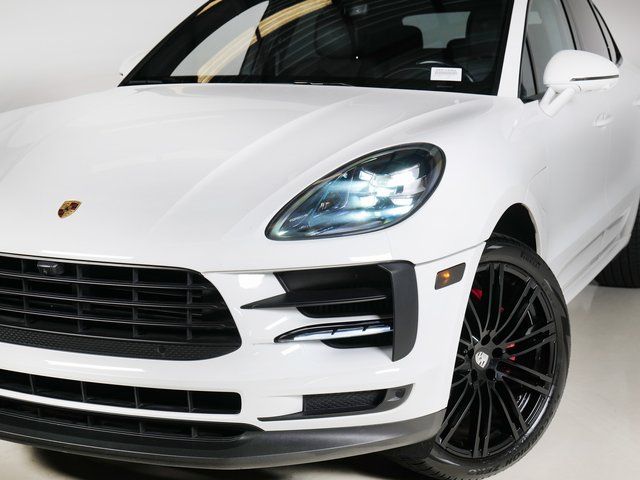 Certified Used 2019 White Porsche S image 31
