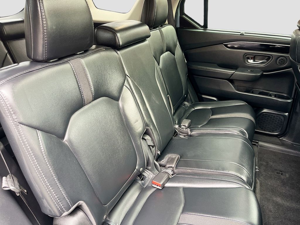 Used 2023 Gray Honda Touring image 29
