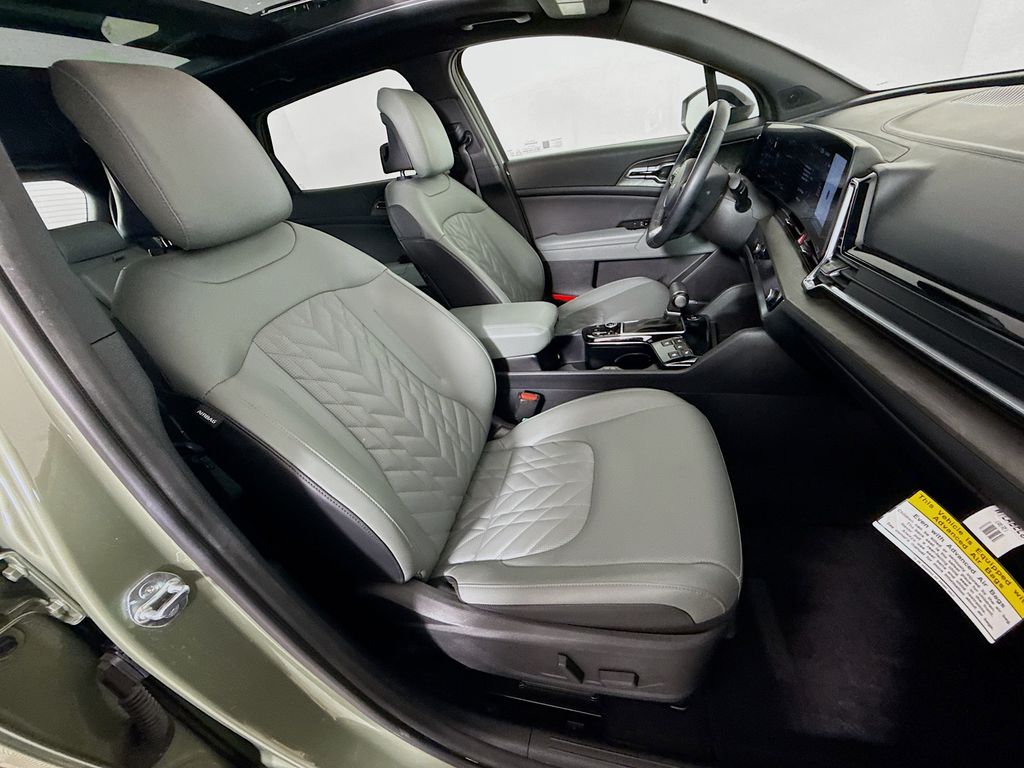 Thumbnail: 2023 Kia Sportage - 30