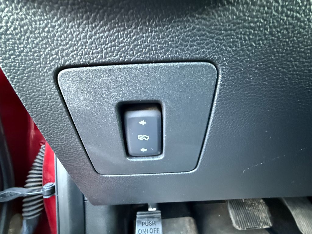 Used 2015 Red Ford Platinum image 48