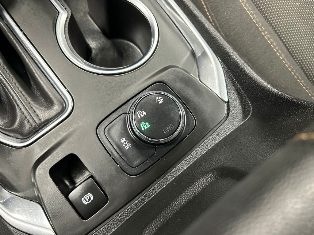 used 2019 Chevrolet Traverse car, priced at $19,457