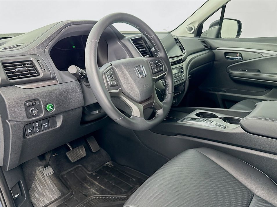 2025 Honda Ridgeline RTL photo