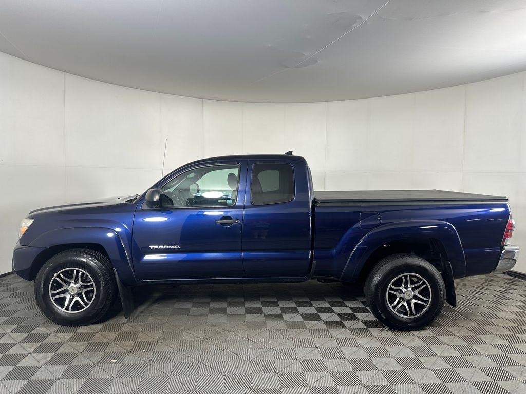 2012 Toyota Tacoma Base - Image 2