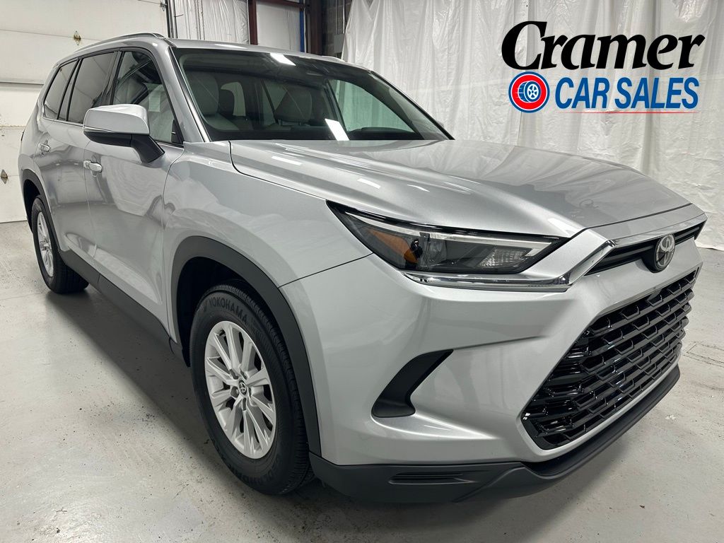 Celestial Silver Metallic 2025 Toyota Grand Highlander XLE AWD SUV / Crossover All-Wheel Drive 8-Speed Automatic