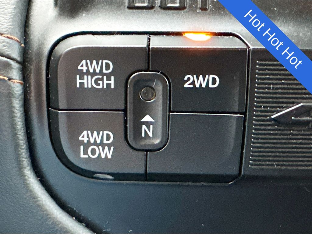 2020 RAM Ram 3500 Pickup Longhorn - Photo 17