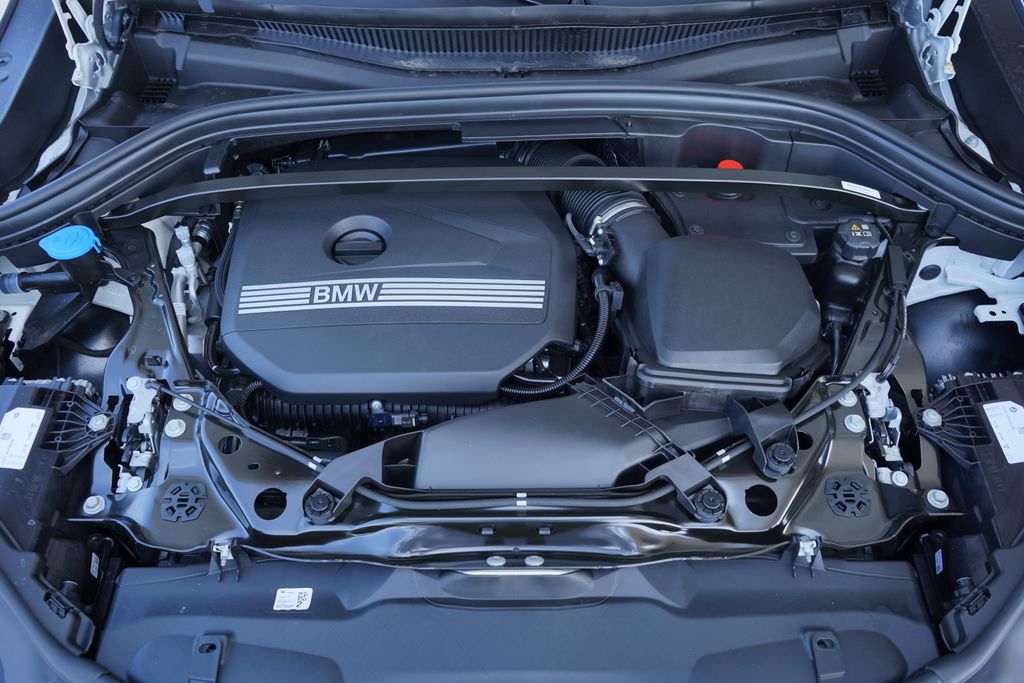 2025 BMW X2 xDrive28i 22