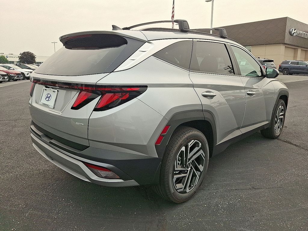 Thumbnail: 2026 Hyundai Tucson - 4