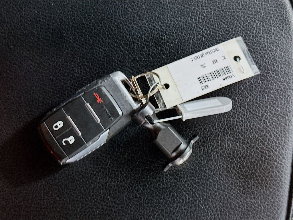 Used 2022 White Ram Tradesman image 35