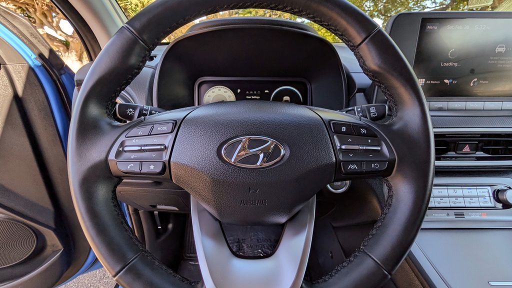 Used 2022 Hyundai Kona Electric SEL 4D Sport Utility