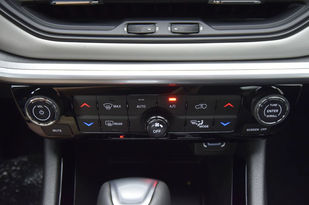 new 2026 Jeep Compass car, priced at $33,900