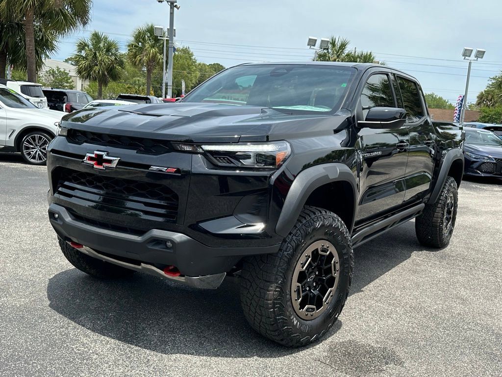 2024 Chevrolet Colorado ZR2 4