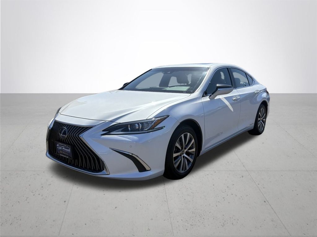 2020 Lexus ES 300h