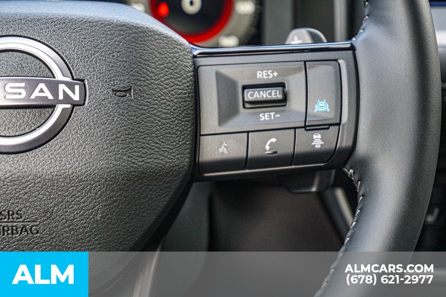 Used 2026 Black Nissan SL image 30