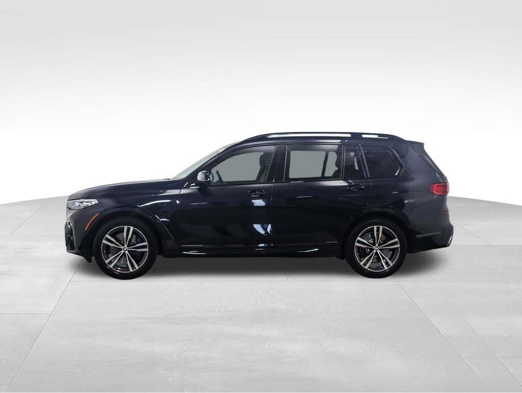 Thumbnail: 2021 BMW X7 - 3