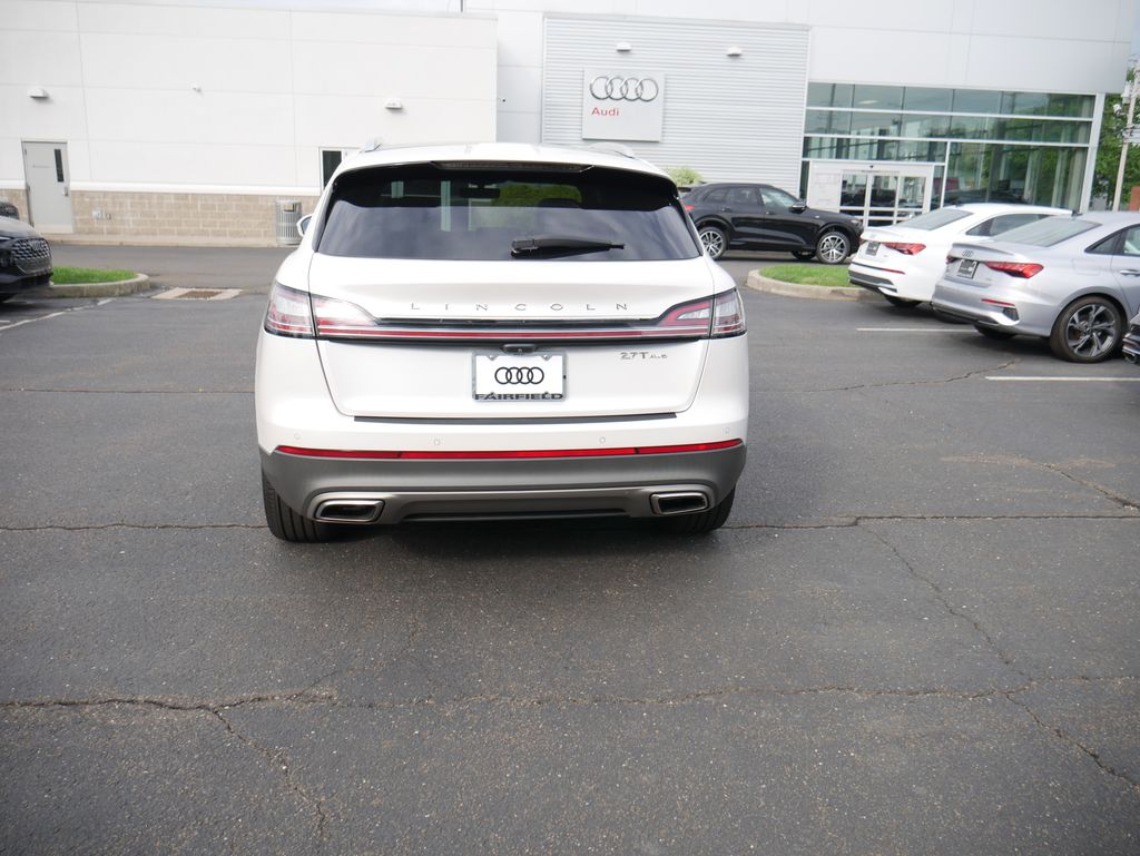 Thumbnail: 2019 Lincoln Nautilus - 7