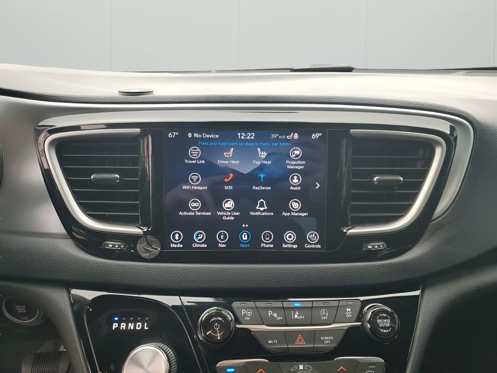 Used Car 2020 Chrysler Pacifica  Touring L Plus For Sale Under $25,000 In Austin, Texas