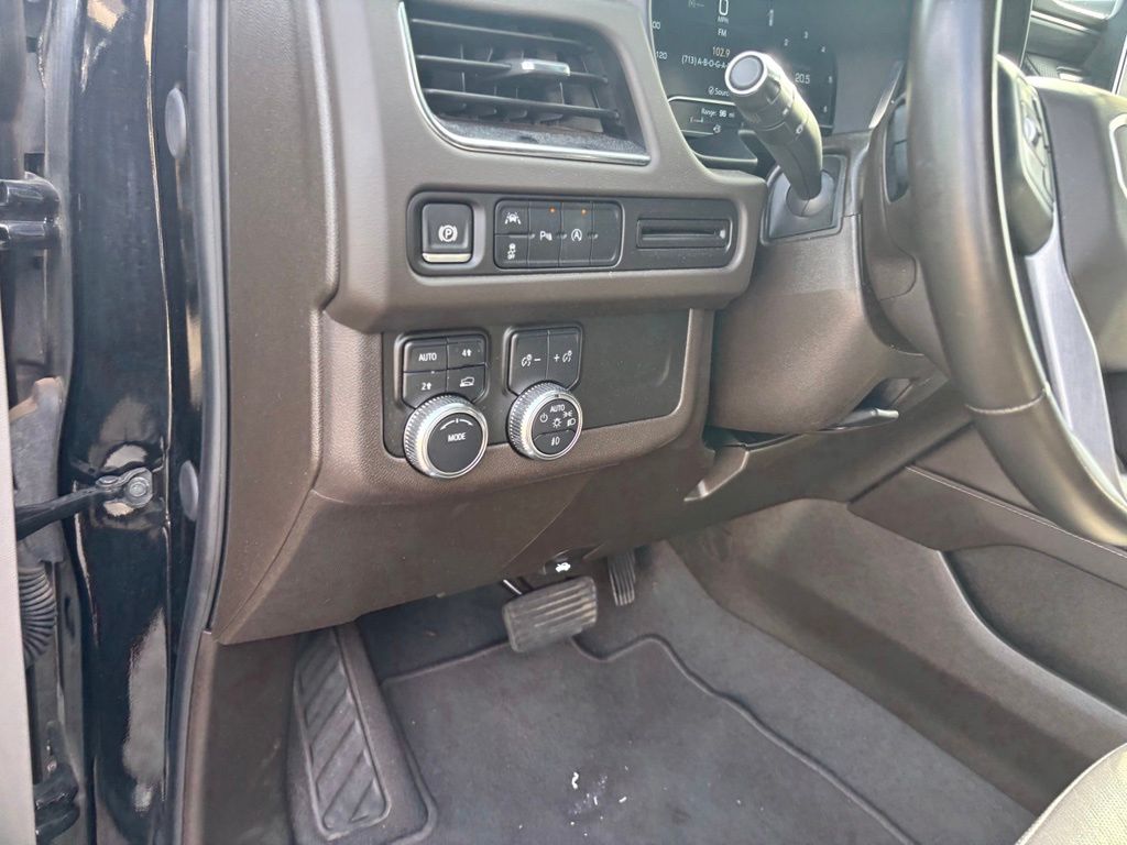 2024 GMC Yukon XL SLT Black at Big Star Buick GMC