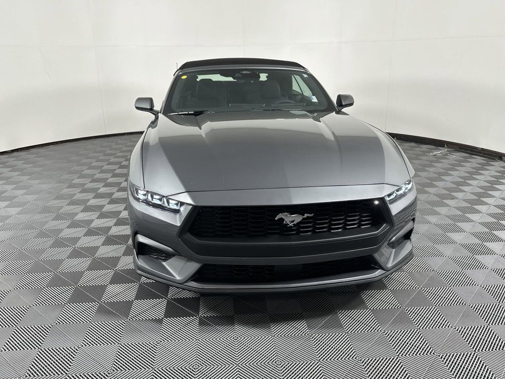 2024 Ford Mustang EcoBoost 2