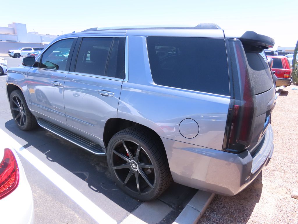 Thumbnail: 2018 Chevrolet Tahoe - 4