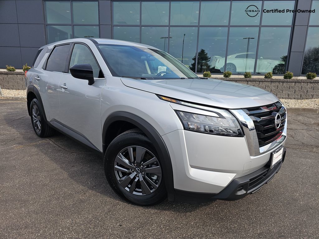 Brilliant Silver Metallic 2025 Nissan Pathfinder SUV / Crossover All-Wheel Drive 9-Speed Automatic