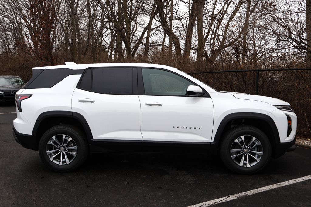 2025 Chevrolet Equinox LT 9