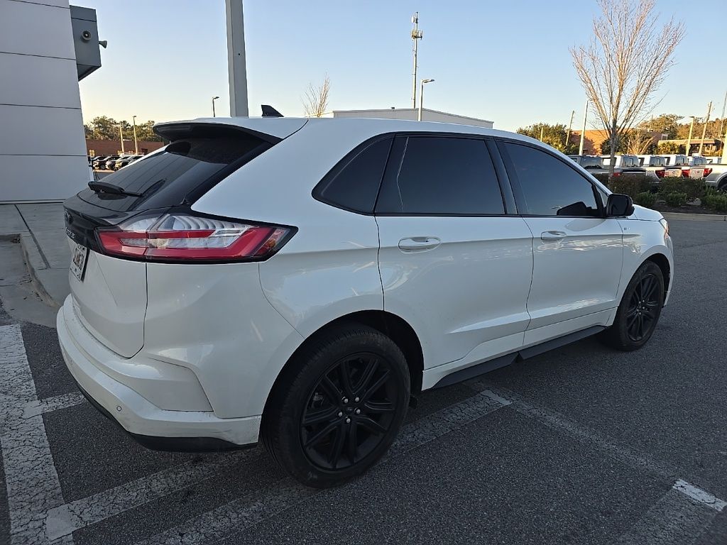 2022 Ford Edge ST-Line
