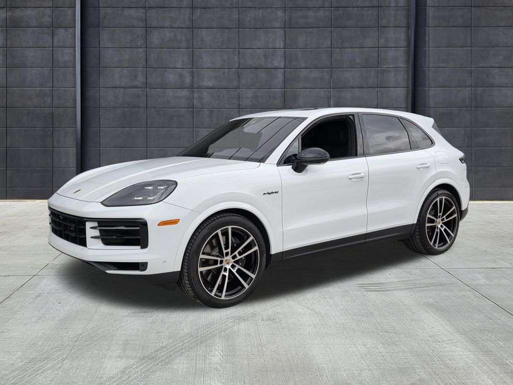 White 2025 Porsche Cayenne SUV / Crossover All-Wheel Drive 8-Speed Automatic