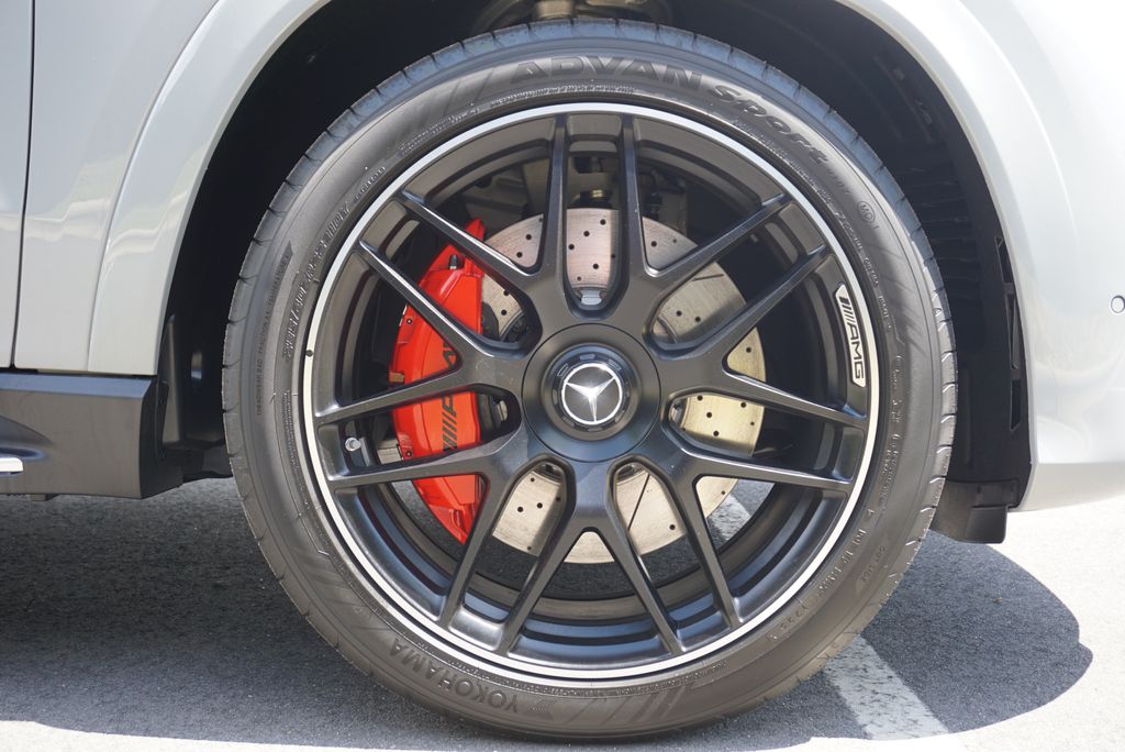 Thumbnail: 2026 Mercedes-Benz GLE - 22