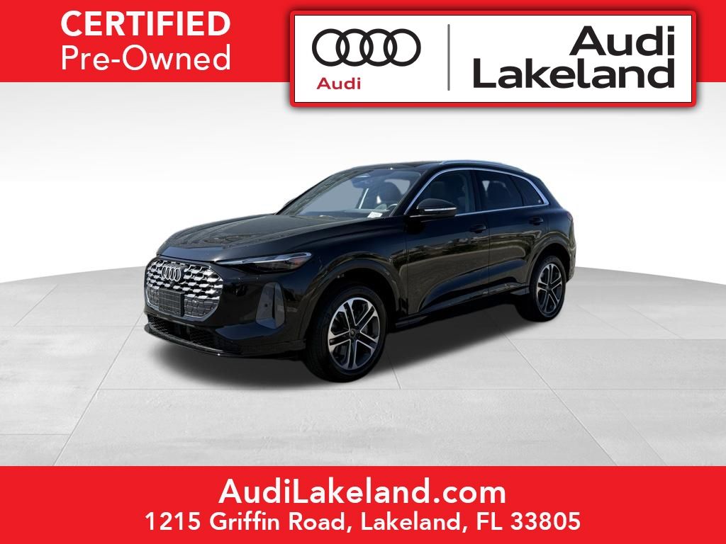 2025 Audi Q5 quattro Premium 40 TFSI