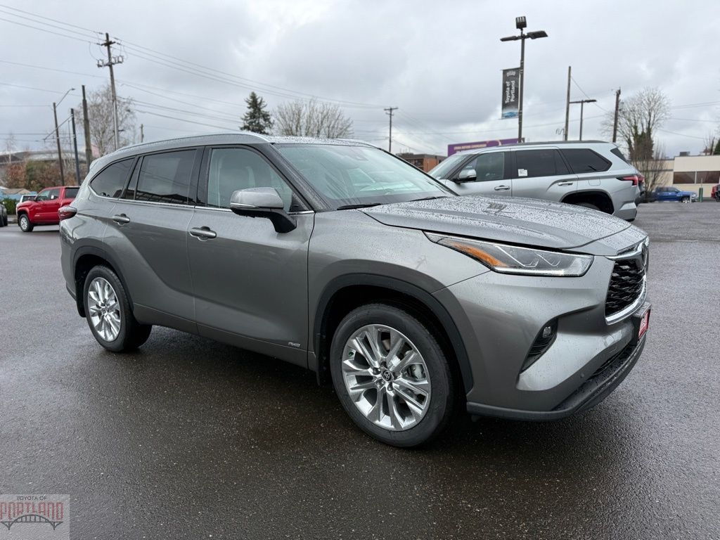 2026 Toyota Highlander Hybrid Limited AWD