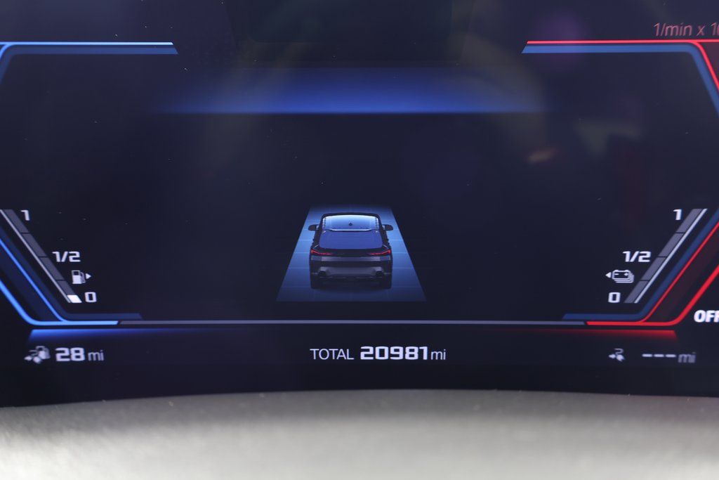 Thumbnail: 2024 BMW XM - 17