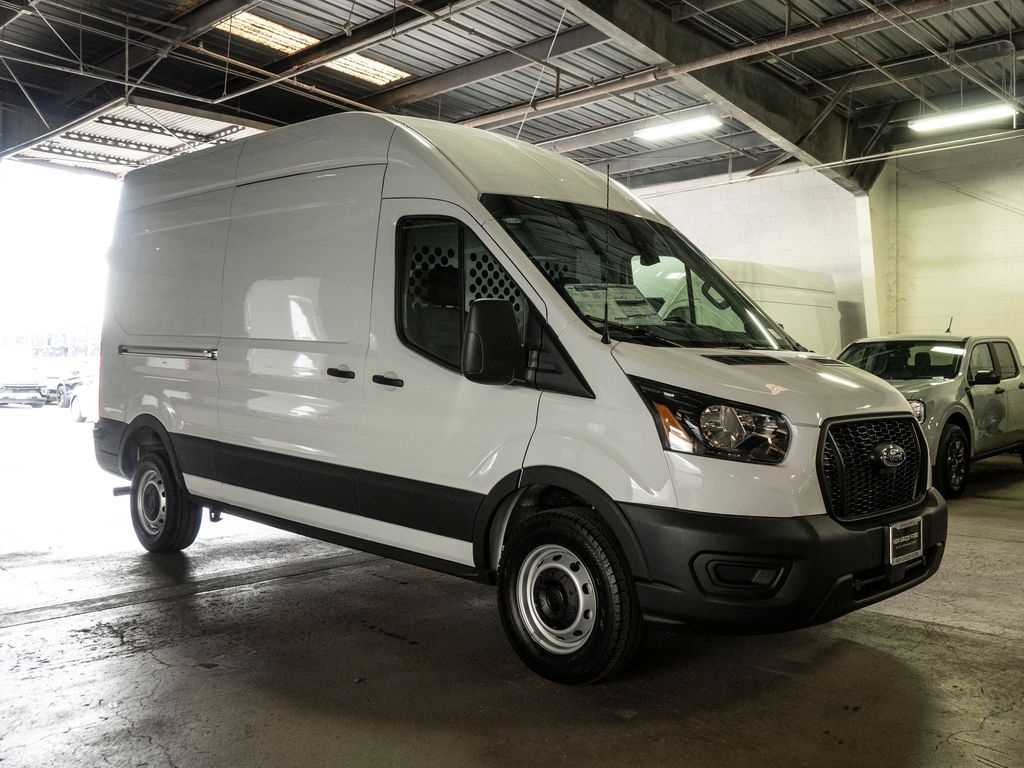 2024 Ford Transit 250