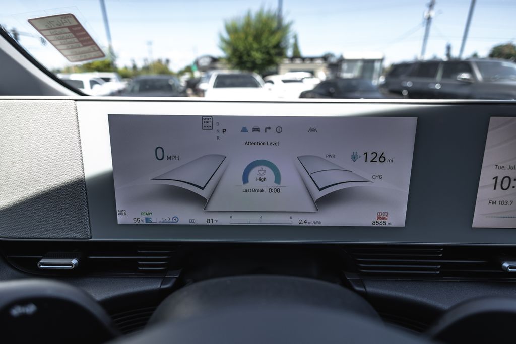 2024 Hyundai IONIQ 5 Limited thumbnail 11