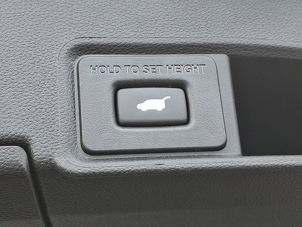 2024 Acura RDX Base 32