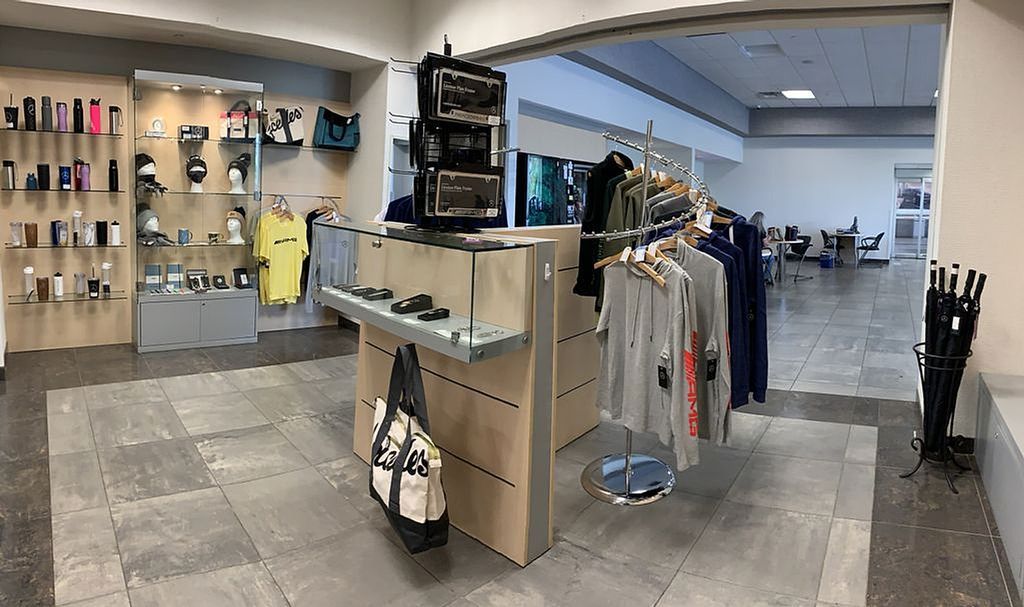 Thumbnail: 2026 Mercedes-Benz GLE - 16