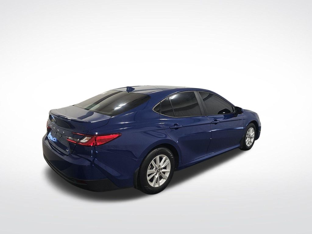 Used 2025  Toyota LE image 4