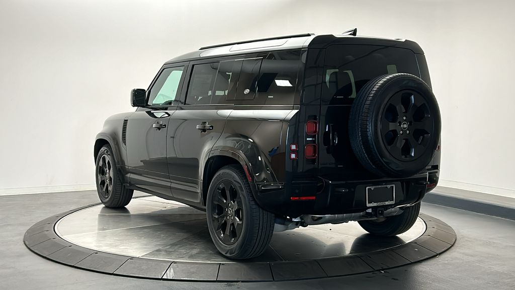 2022 Land Rover Defender 110 3