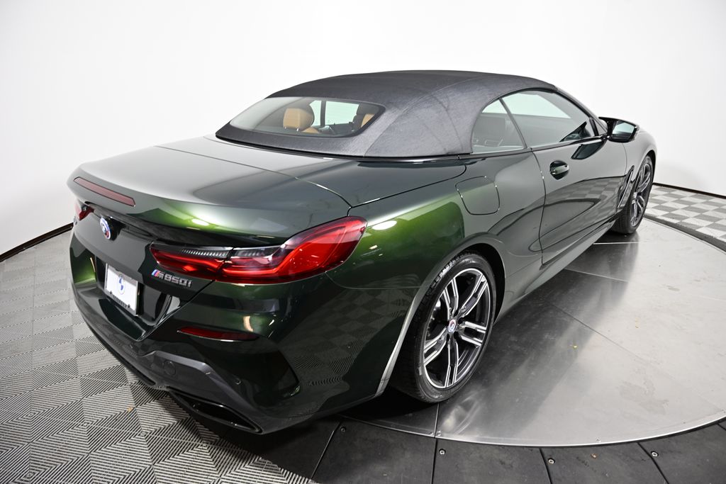 Thumbnail: 2023 BMW 8 Series - 9