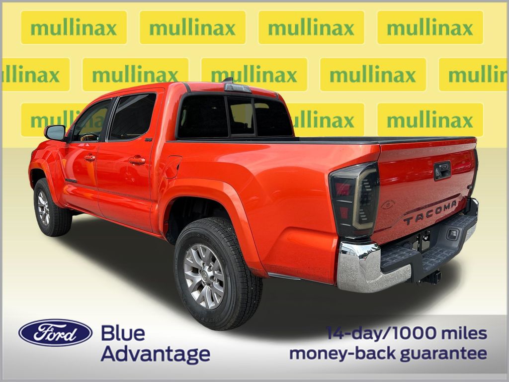 Certified Used 2017 Red Toyota SR5 image 3