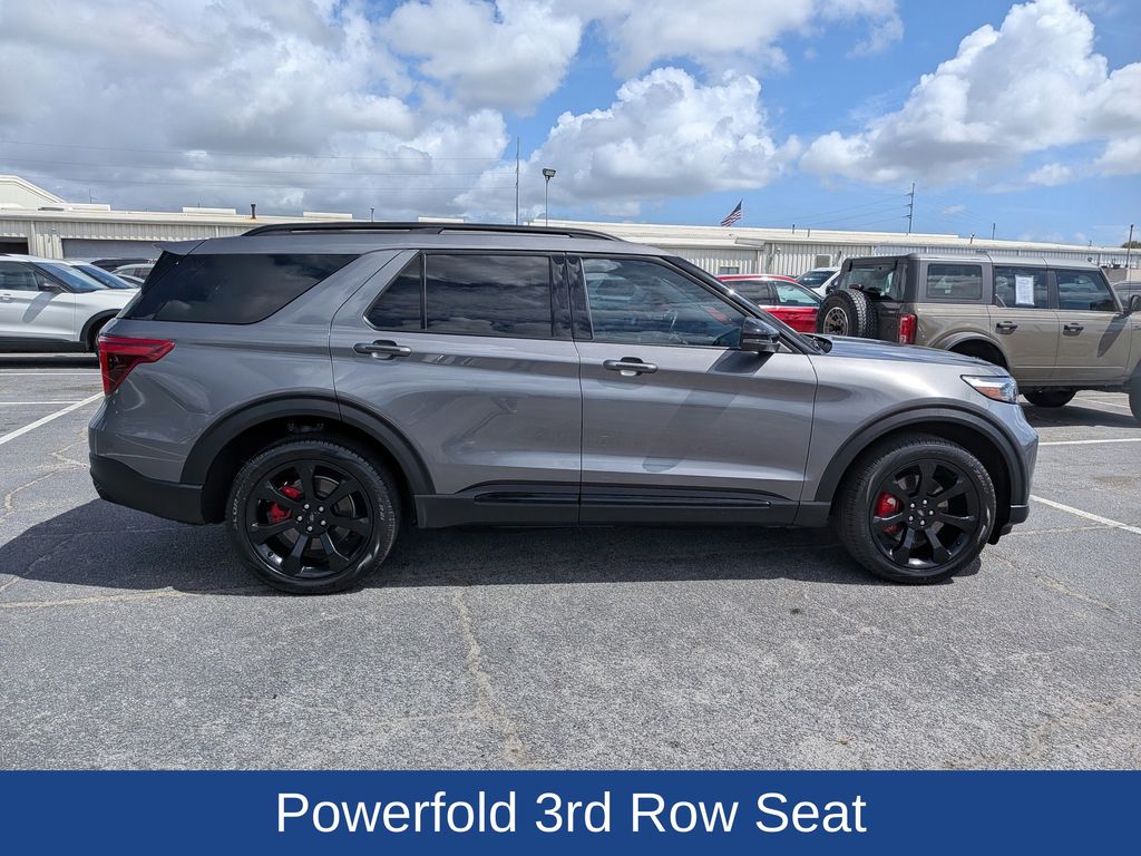 2024 Ford Explorer ST