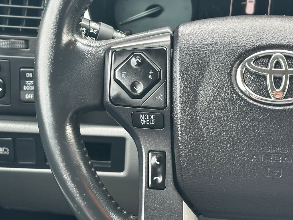 2021 Toyota Sequoia SR5
