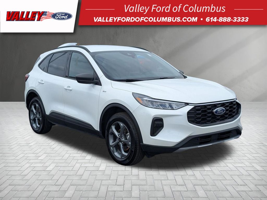 Star White Metallic Tri-Coat 2026 Ford Escape ST-Line AWD SUV / Crossover All-Wheel Drive 8-Speed Automatic