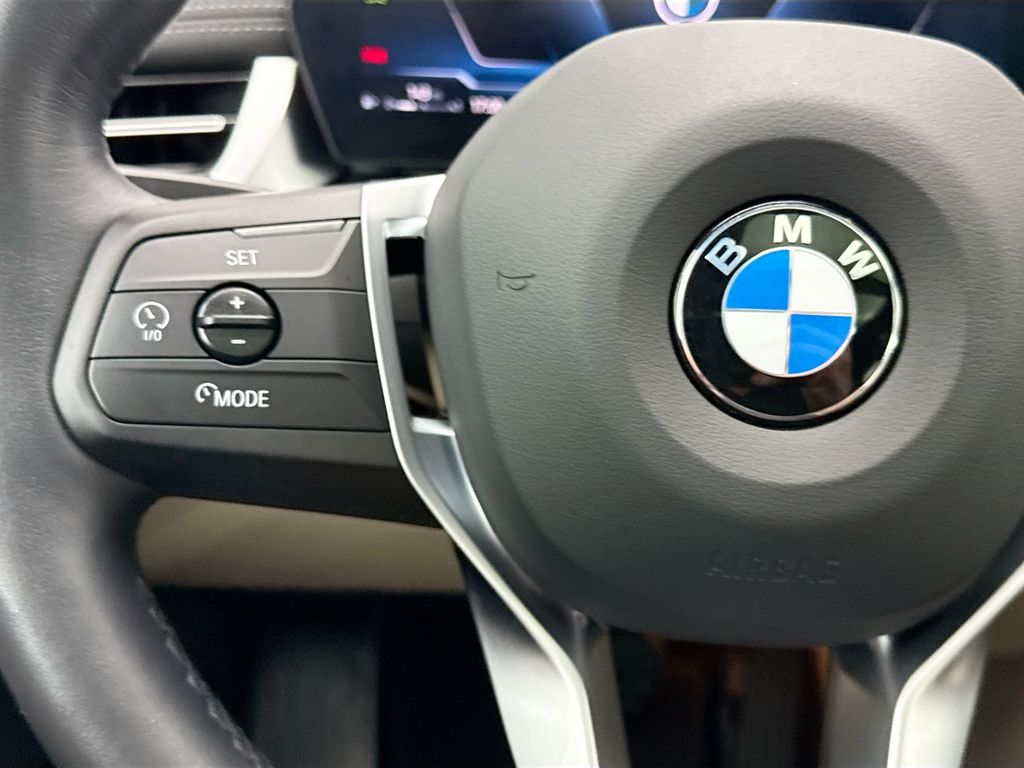 Thumbnail: 2025 BMW X1 - 11