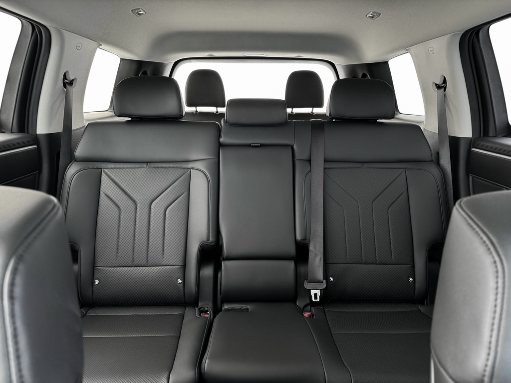 New 2026 Gray Hyundai SEL image 16