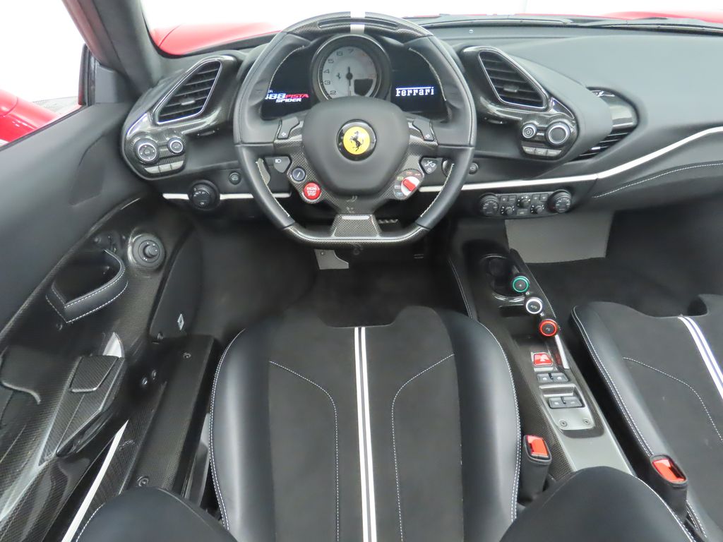 2020 Ferrari 488 Spider 18