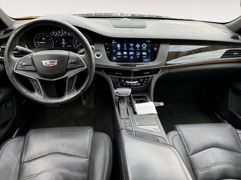 2018 Cadillac CT6 3.6L Luxury 10