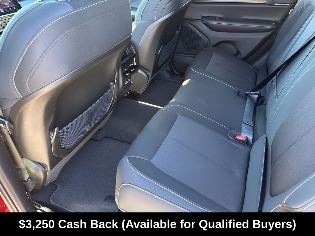 New Car 2025 Jeep Grand Cherokee  Laredo X For Sale Under $40,000 In Austin, Texas