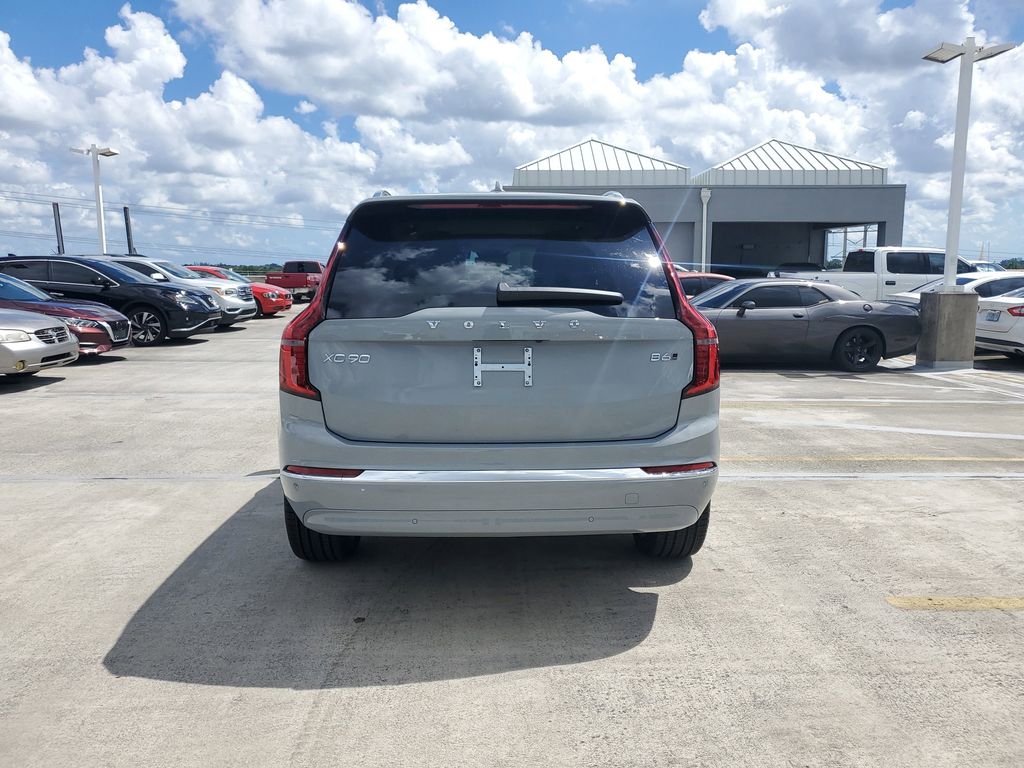 new 2026 Volvo XC90 car, priced at $72,155